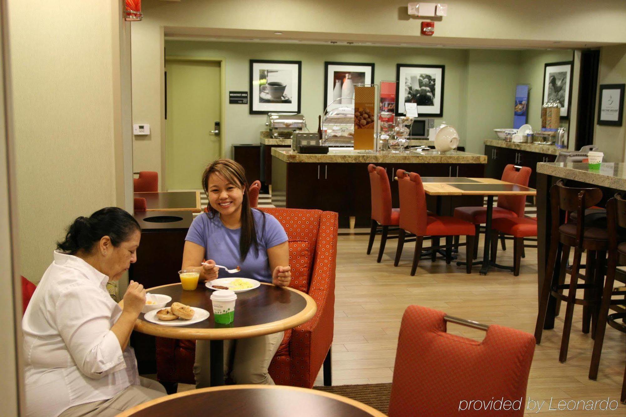 แฮมป์ตัน อินน์ วิซาเลีย ไวเซเลีย ร้านอาหาร รูปภาพ